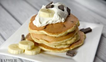 Peanut Butter Banana Pancakes With Chocolate Chips