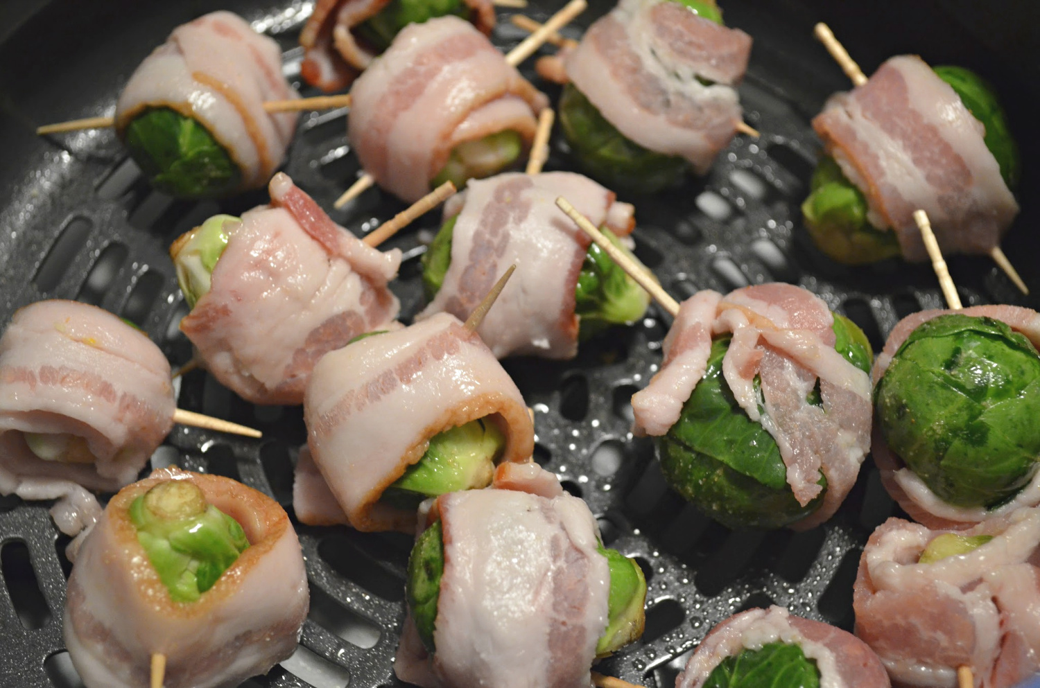 Air Fryer Bacon Wrapped Brussels Sprouts with Maple Syrup Instructions